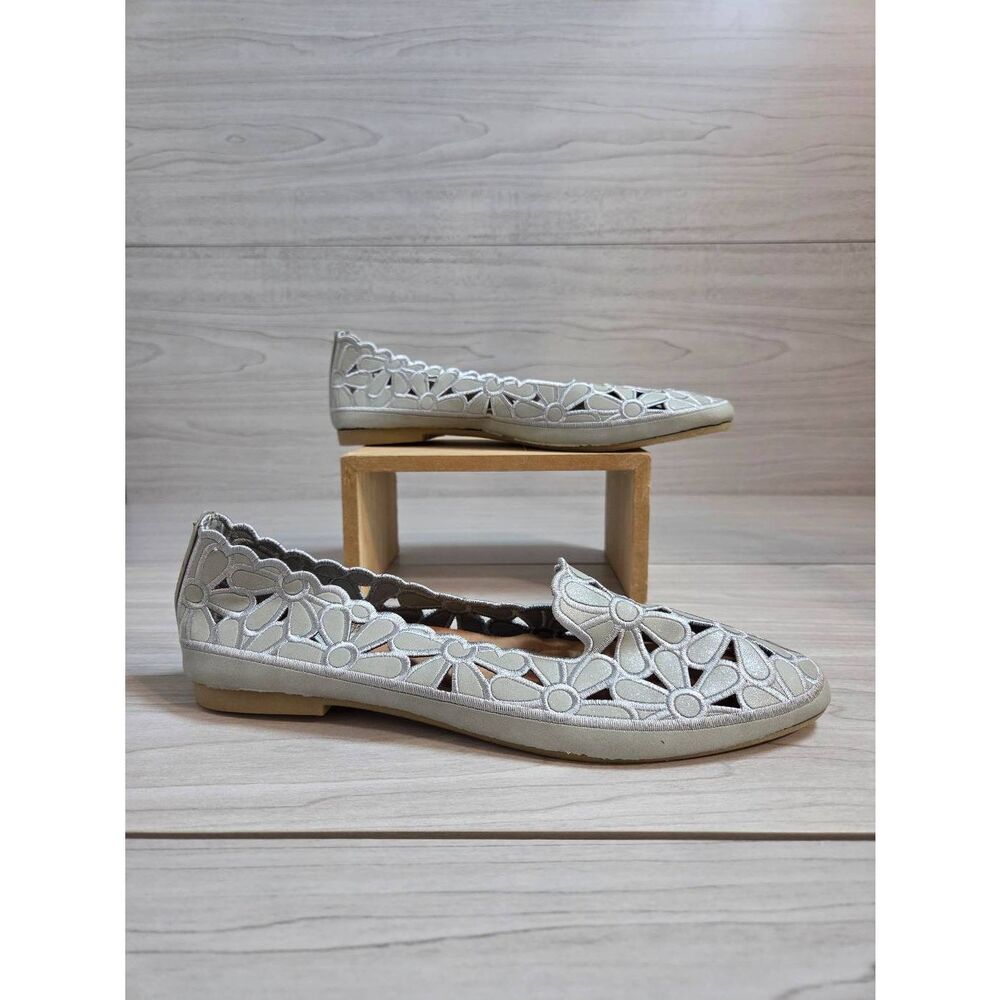 Floral Laser Cutout Slip On Flats Almond Toe Silver Grey Matte Size 8 / 39